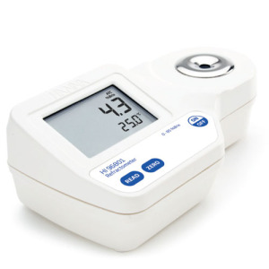 Digital Refractometer for Brix Analysis in Foods - HI96801