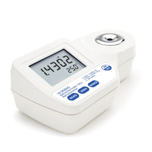 Digital Refractometer for Refractive Index and Brix - HI96800