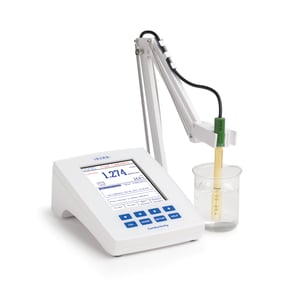 HI5321 benchtop meter